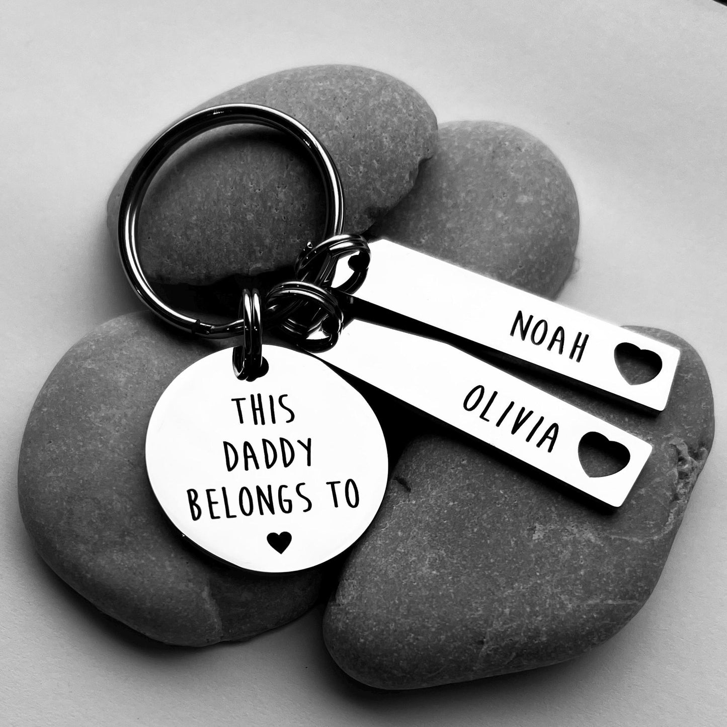 This Daddy Belongs To Keyring - Gift for Dad - Personalised Gift - Gift for Him Men Engraved Personalized Keyring - Dad Daddy Grandad Gifts