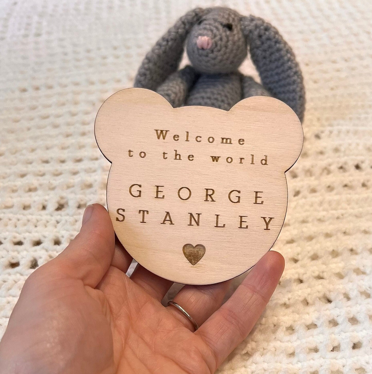 Welcome to the World Sign - Personalised Baby Arrival Sign - Teddy Bear Baby Decor - Baby Gift - Social Media Prop - Baby Name Plaque