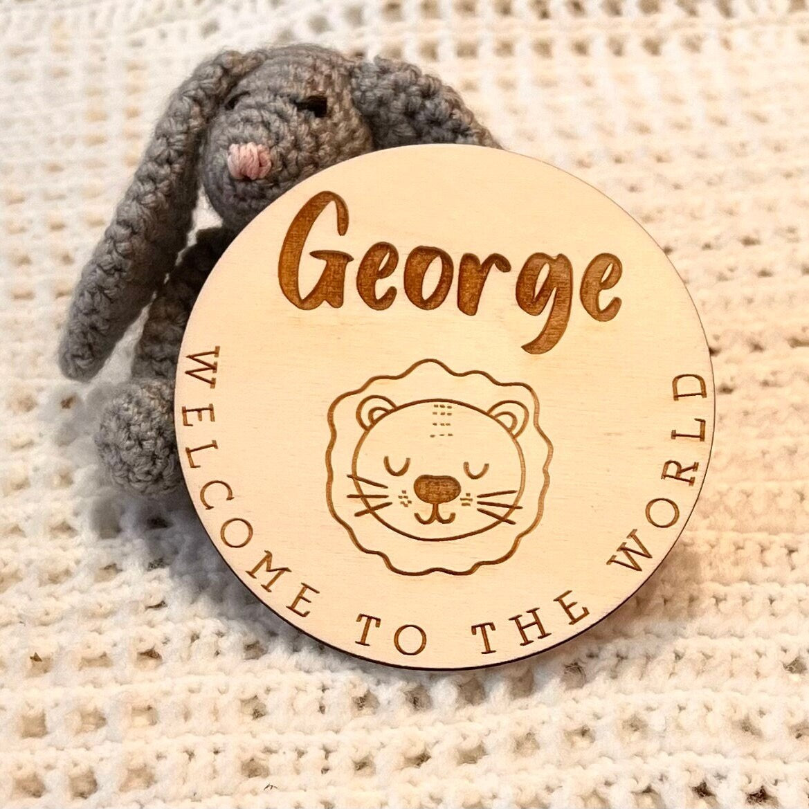 Welcome to the World Personalised Baby Sign - Baby Safari Decor - Safari Theme Nursery - Baby Announcement Prop - Engraved Gift for New Baby
