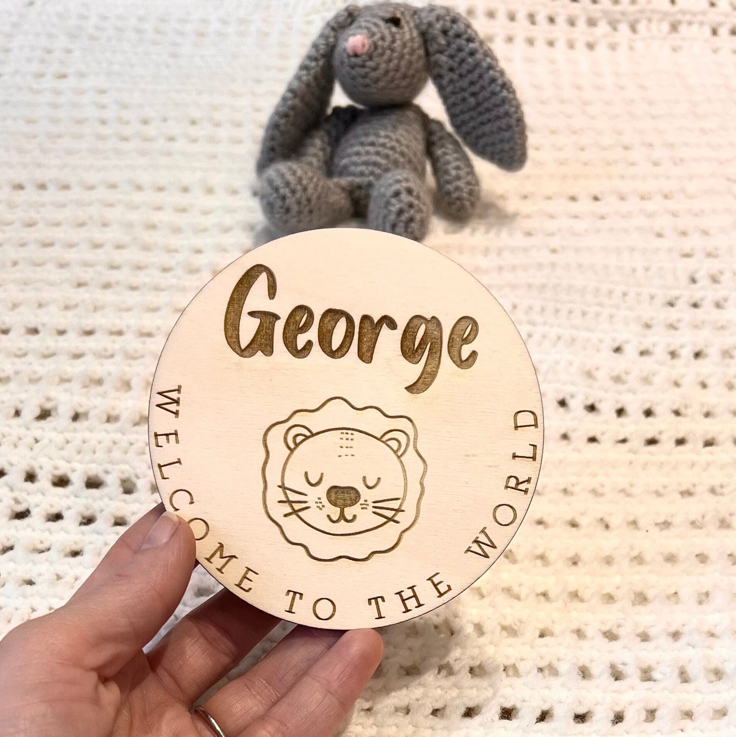 Welcome to the World Personalised Baby Sign - Baby Safari Decor - Safari Theme Nursery - Baby Announcement Prop - Engraved Gift for New Baby