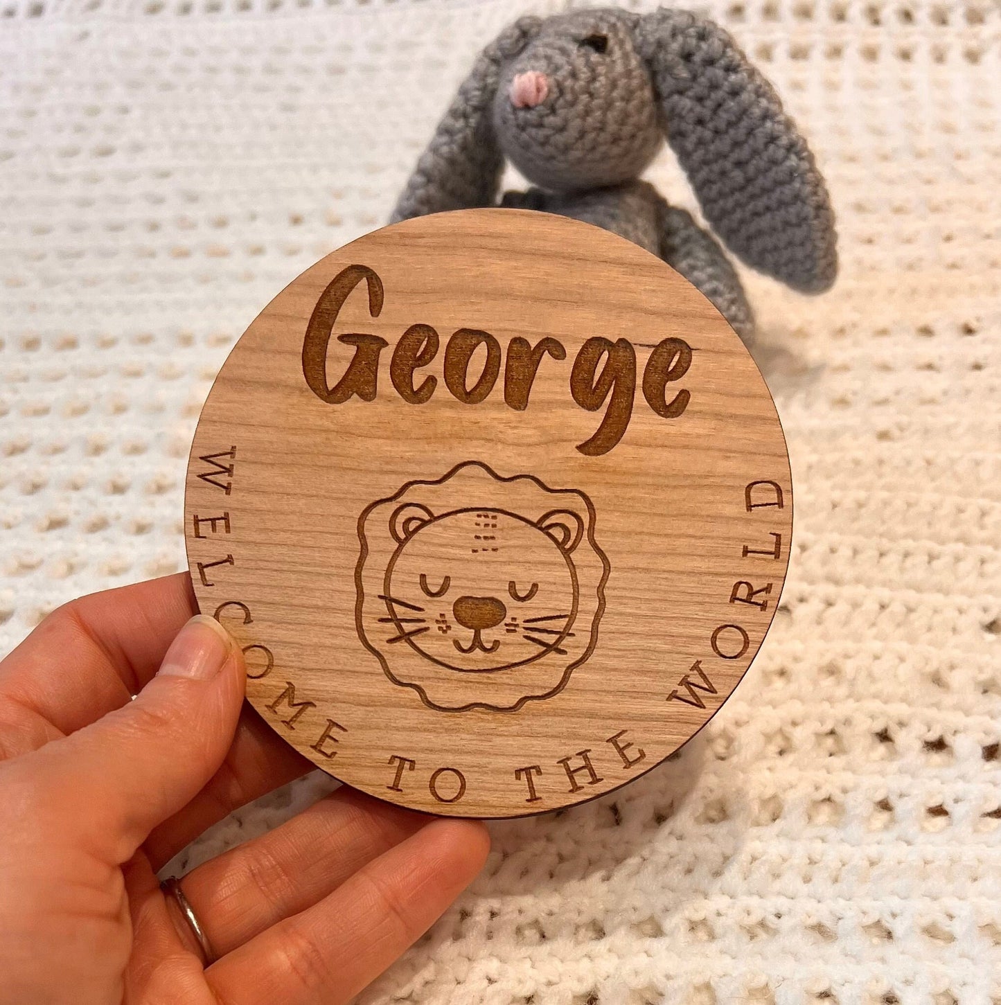 Welcome to the World Personalised Baby Sign - Baby Safari Decor - Safari Theme Nursery - Baby Announcement Prop - Engraved Gift for New Baby
