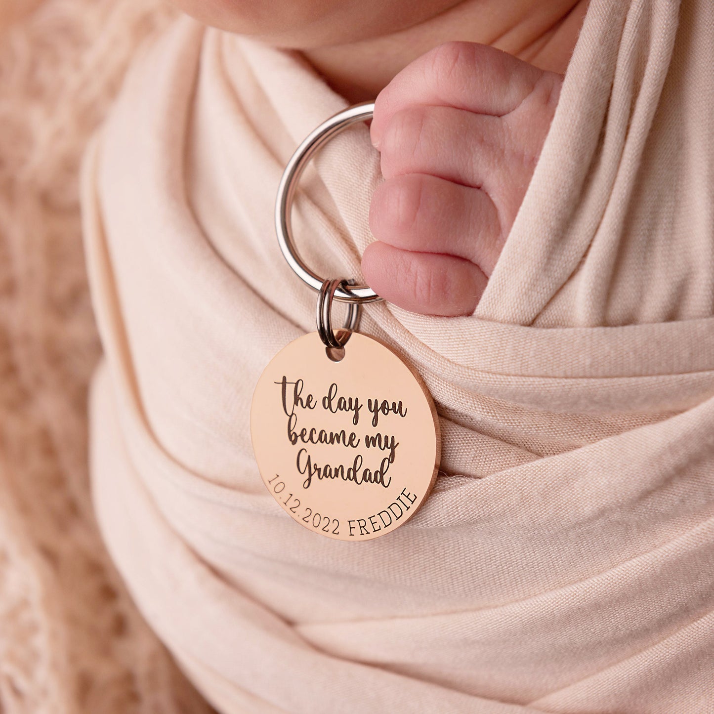 New Grandma Gift - New Grandma - New Grandma Gift - Gift for Grandma - Personalised Keyring - Gift for Grandma - From Grandchild