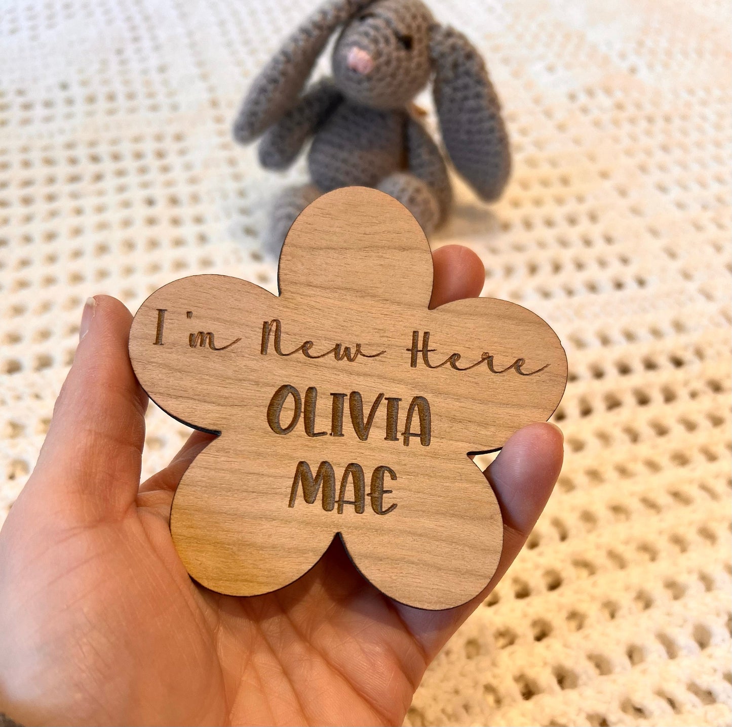 Flower I'm New Here Wooden Baby Announcement Sign - Personalised Wooden Baby Sign - Nursery Decor - Social Media Photo Prop - New Baby Gift