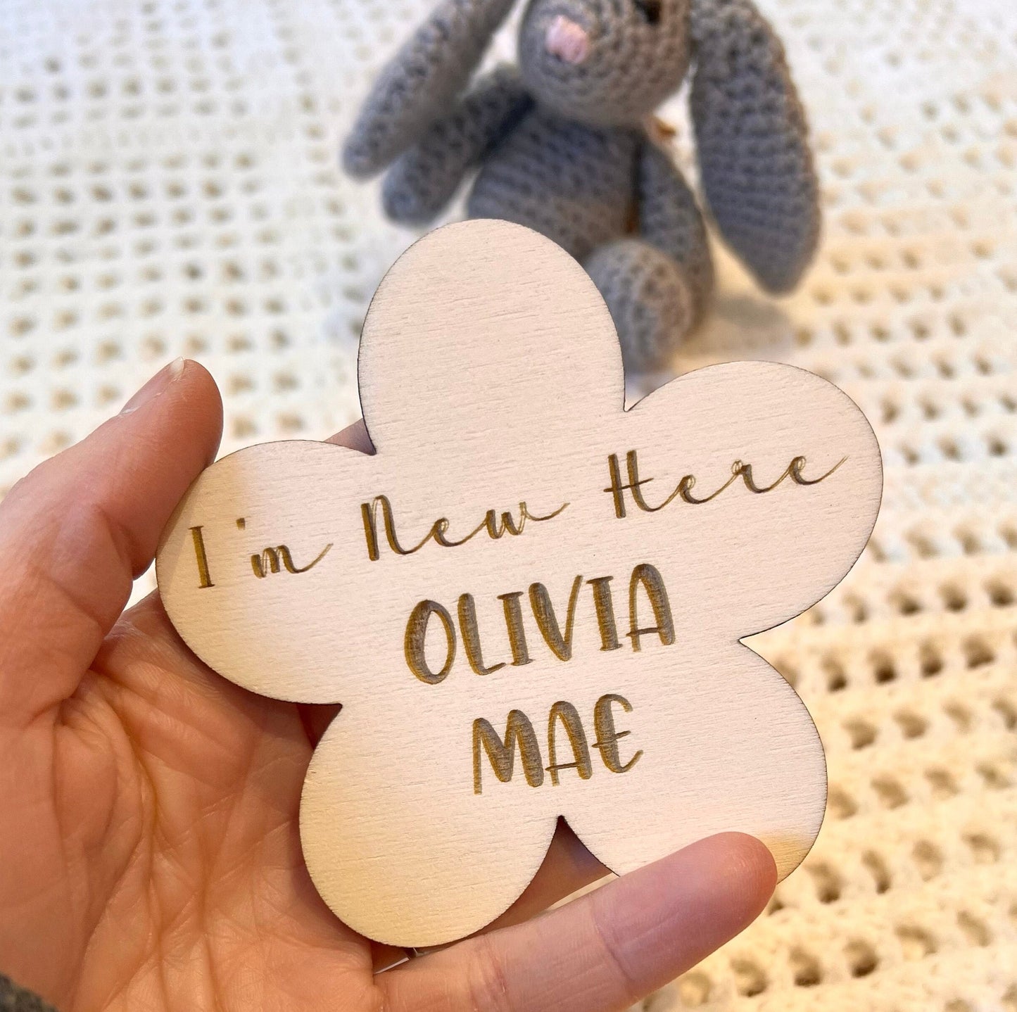 Flower I'm New Here Wooden Baby Announcement Sign - Personalised Wooden Baby Sign - Nursery Decor - Social Media Photo Prop - New Baby Gift