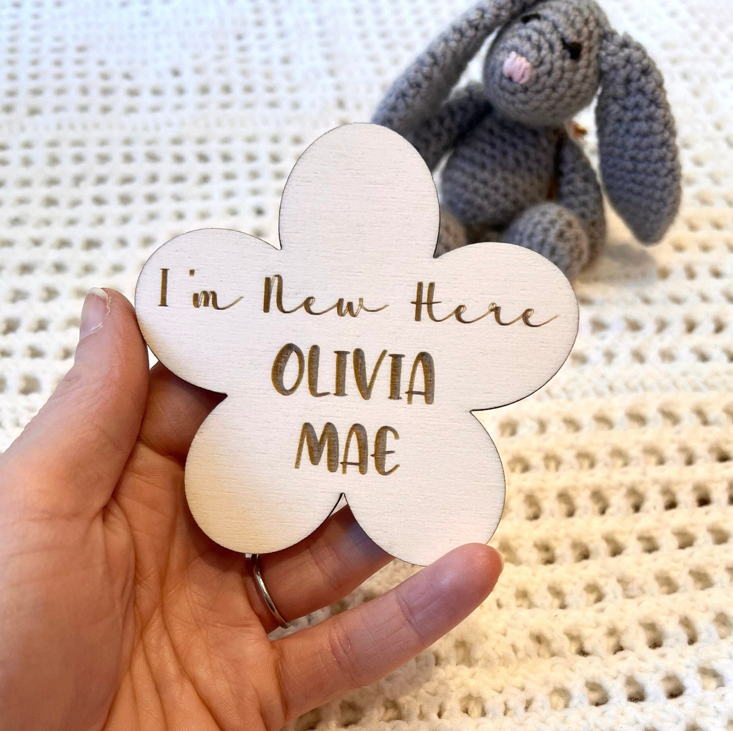 Flower I'm New Here Wooden Baby Announcement Sign - Personalised Wooden Baby Sign - Nursery Decor - Social Media Photo Prop - New Baby Gift
