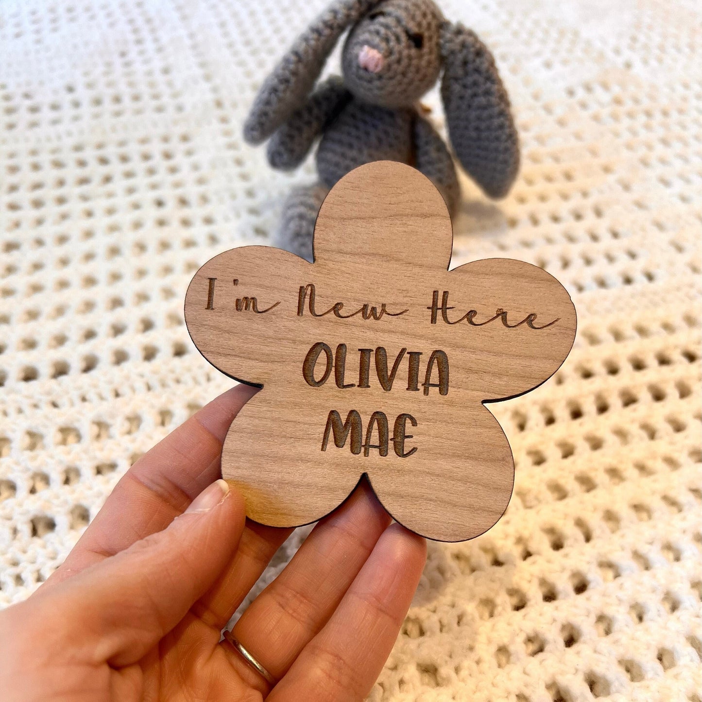 Flower I'm New Here Wooden Baby Announcement Sign - Personalised Wooden Baby Sign - Nursery Decor - Social Media Photo Prop - New Baby Gift