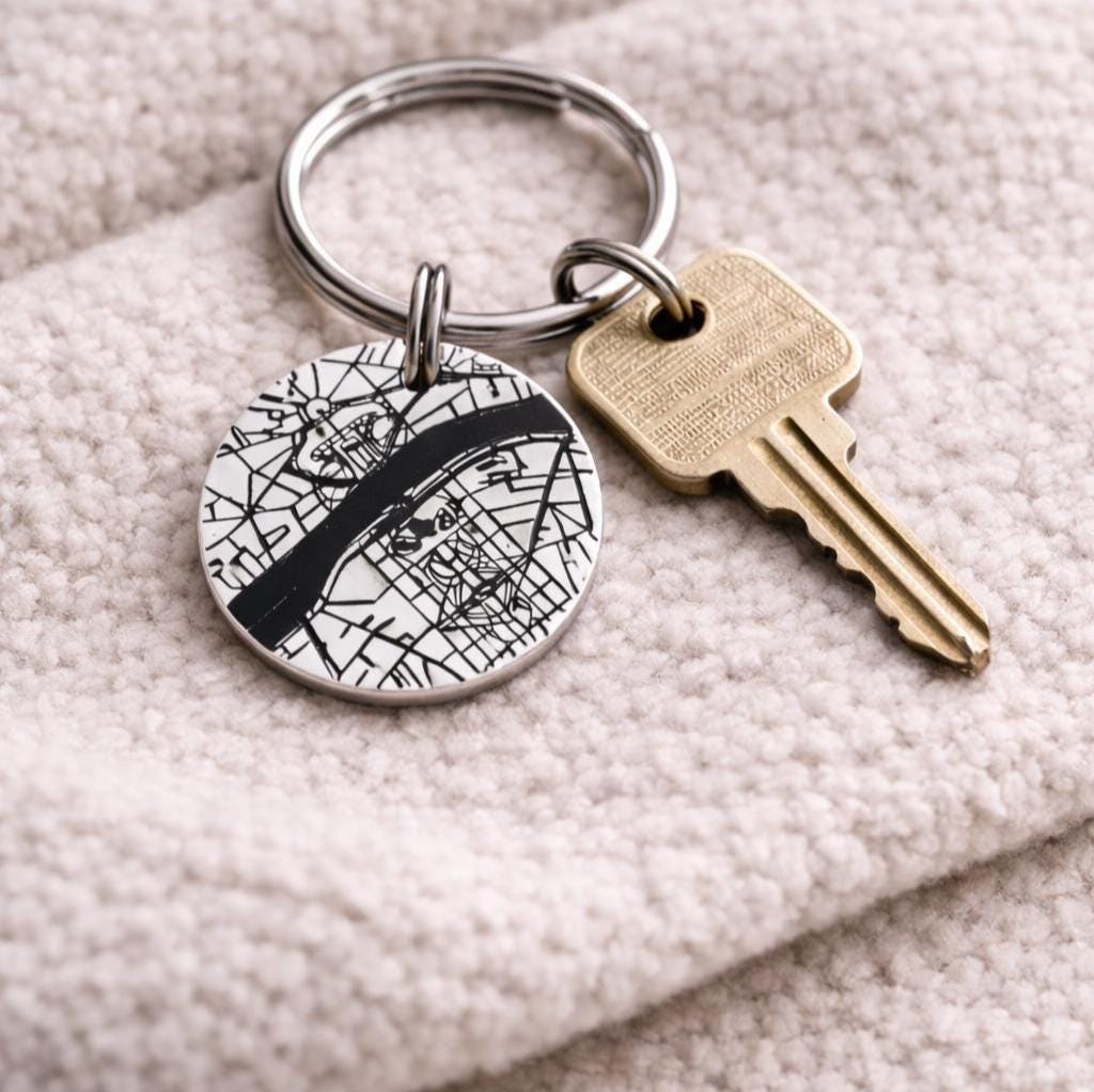 Personalised Map Keyring, Custom Location Date Time, Valentines Day Gift for Couples, Matching Keychain, Wedding, Anniversary Personalized