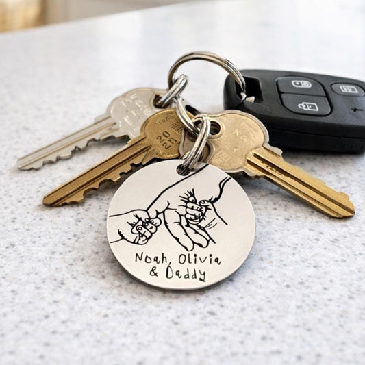 Personalised Daddy Keyring, Fathers Day Gift for Dad Grandad Daddy, Personalized Engraved Keychain